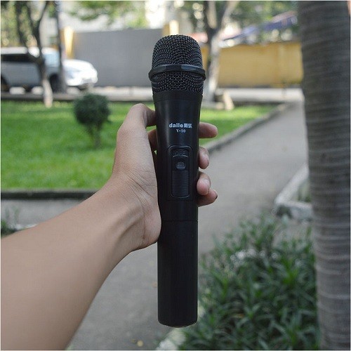 [Sale Lớn] Micro không dây V10 bluetooth, hát karaoke gia đình, mang theo đi dã ngoại, hát sân khấu - gọn nhẹ tiện lợi