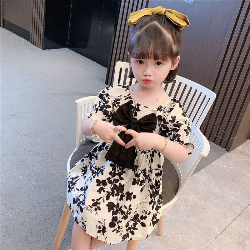 Váy bé gái lá nơ bèo 2 mầu lá đen và lá vàng XHN640