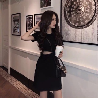 Váy đen ulzzang khoá eo