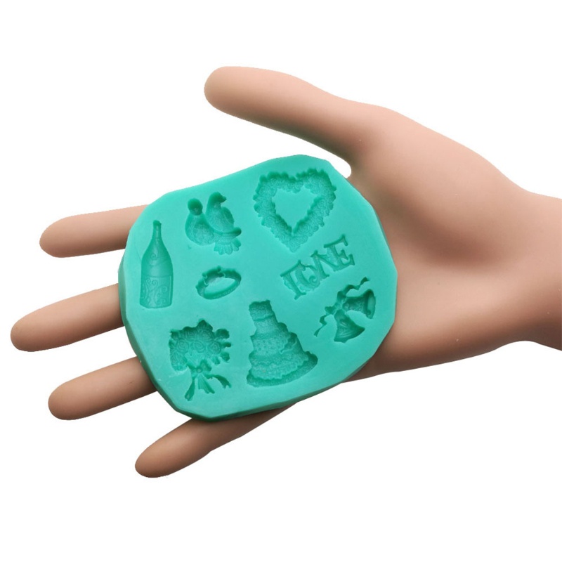 Khuôn Silicone Làm Bánh Tạo Hình Trái Tim 3D DIY