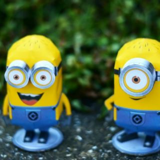 Mô hình giấy Minions Dave và Stuart [Despicable Me]