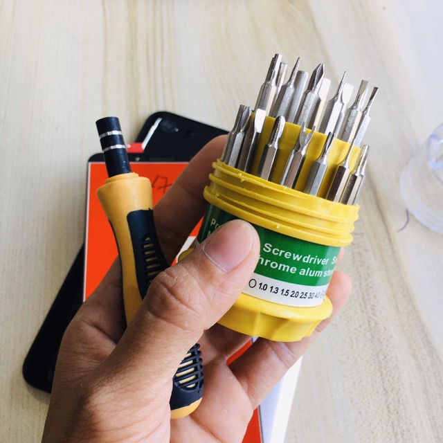 Combo Bộ Vỏ Sườn + Màn Hình Vivo Y71 Zin Hàng Cao Cấp (Tặng bộ vít)