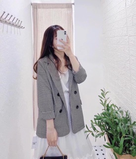 Áo Vest kẻ đen