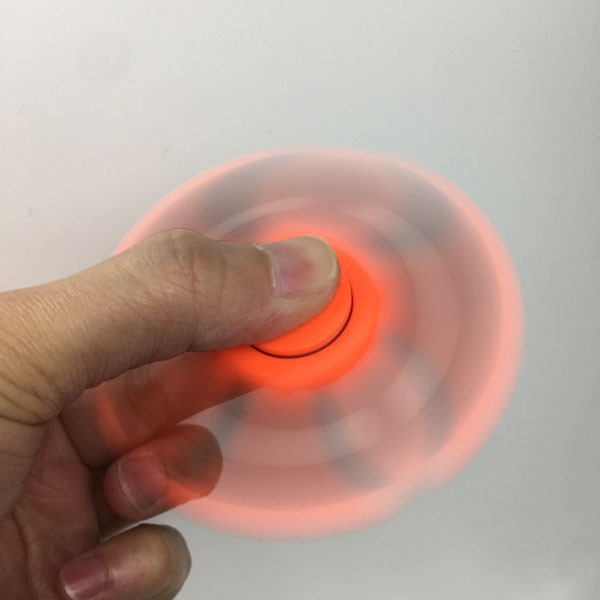 [Giá hủy diệt] Con quay FIDGET SPINNER nhiều màu Mã Sản Phẩm EF295