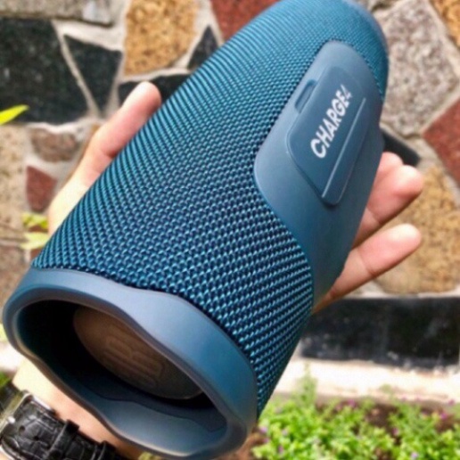Loa Công nghệ Bluetooth Charge 4+ thời thượng tiếng động chân thật bass mạnh không thấm nước IPX7 Pin 4000