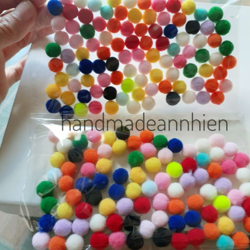 50 - 70 - 100 hạt bông PomPom 1cm, 1.5cm, 2cm / hạt bombom, trộn nhiều màu- Hình trang trí mầm mnon, lớp học
