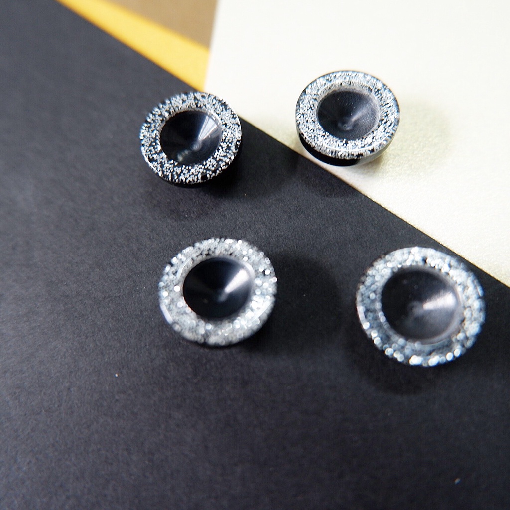 PHỤ LIỆU MAY MẶC - PHỤ LIỆU MAY MẶC NÚT NHỰA KIỂU SIZE 1.3CM V060