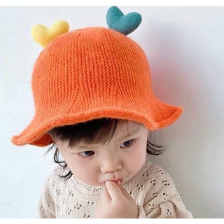 Mũ len rộng vành đính trái tim xinh xắn cho bé cho bé