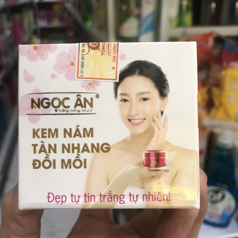kem nám Ngọc Ân 12g(4 màu)