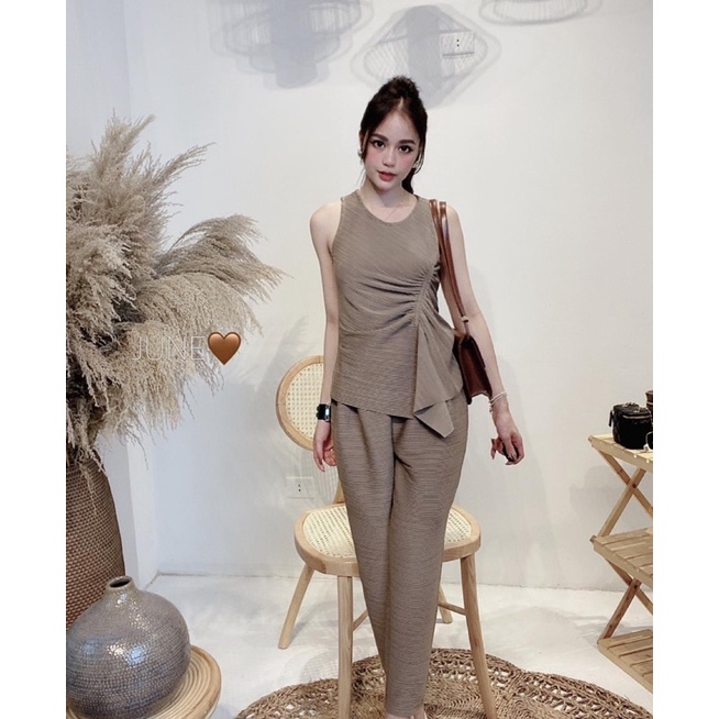 SNU374 - SET NỮ DẬP LI SÁT NÁCH ĐÍNH EO VẠT CHÉO