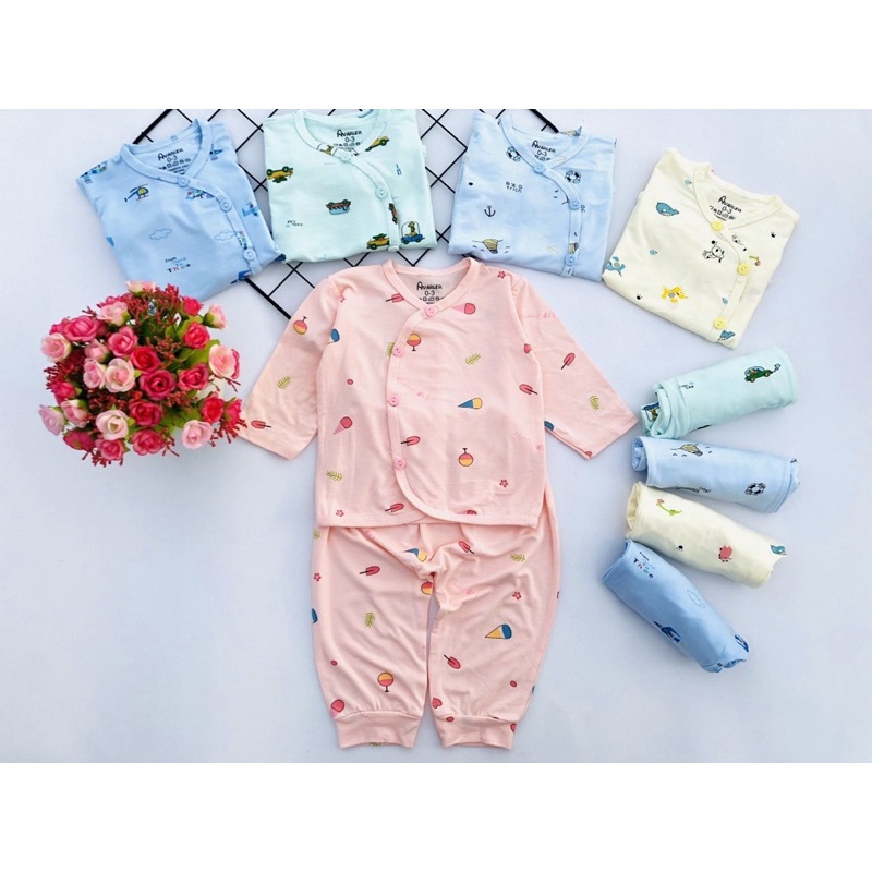 Bộ sơ sinh cài chéo cho bé hoạ tiết xinh xắn