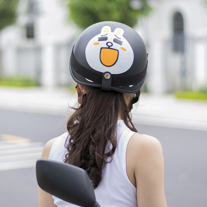 Mũ bảo hiểm phượt nửa đầu Amby Helmet kèm họa tiết trang trí