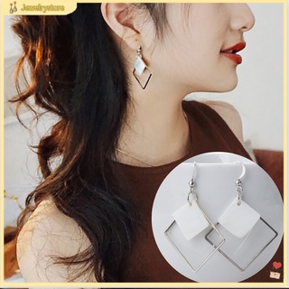 {jewelrystore} Bông tai hình vuông thời trang nữ tính