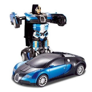 Xe oto biến hình thành robot tinh nghịch cho bé trai