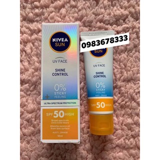 Kem Chống Nắng Kiềm Dầu Nivea
