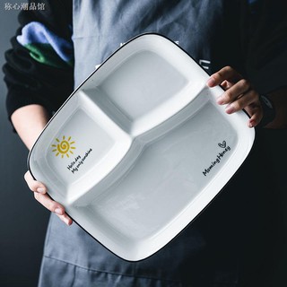 Đĩa sứ chia ngăn thiết kế phong cách nhật bản