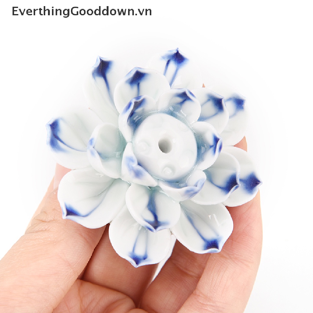 Giá Đỡ Trầm Hương 1 / 3 Lỗ Hình Hoa Sen Bằng Sứ Thiết Kế Độc Đáo