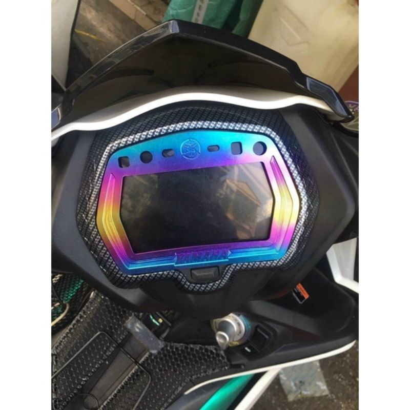 Viền Đồng Hồ Exciter 155 VVA titan