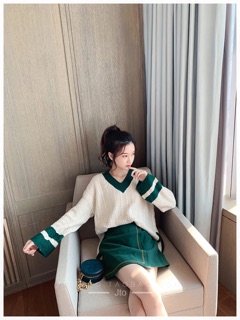 Order set đồ nữ áo len cổ v + chân váy ngắn quảng châu 2019