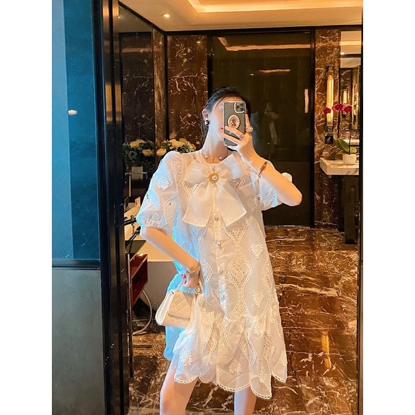 Đầm suông ren Quảng Châu .Váy suông đuôi cá chất ren cao cấp