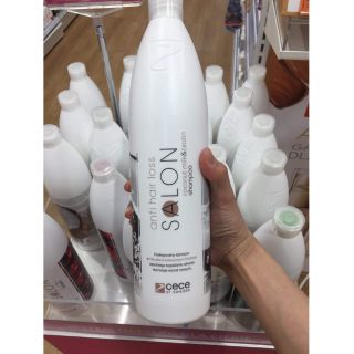 Dầu gội Thụy Điển cho tóc hư tổn