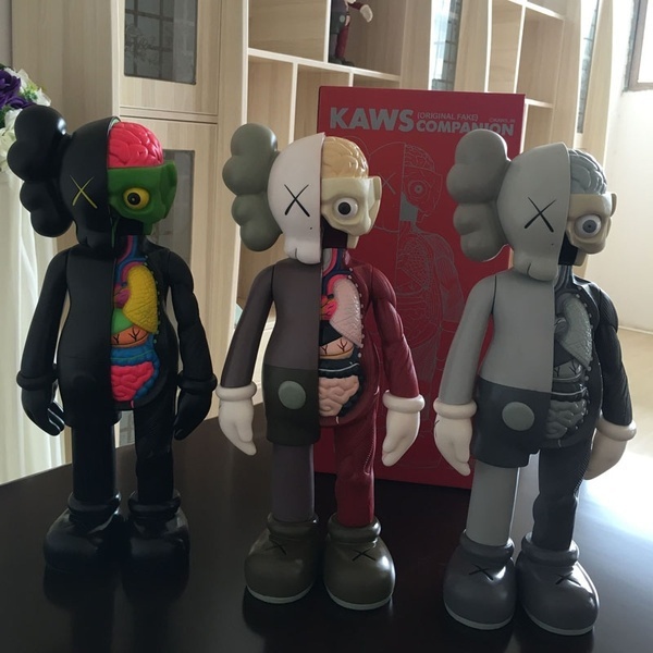 【New！！！】20CM KAWS COMPANION Flayed Open Dissected BFF PVC Figures Toys