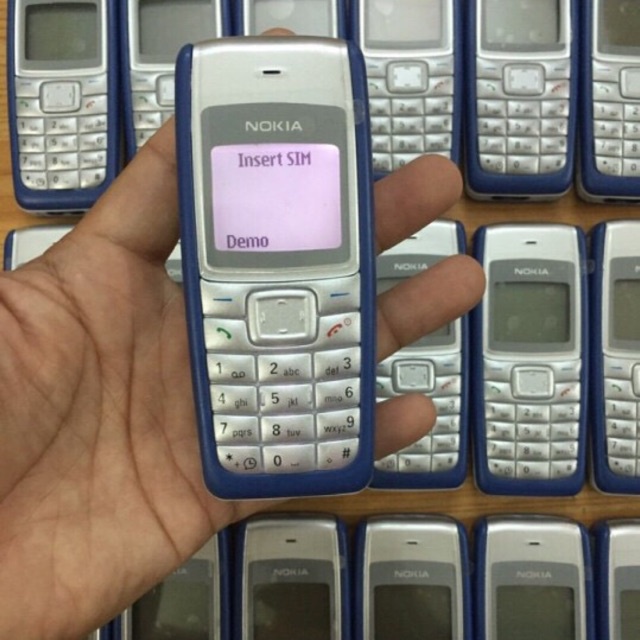 Điện thoại phổ thông nokia 1110i chính hãng- bh 12 tháng