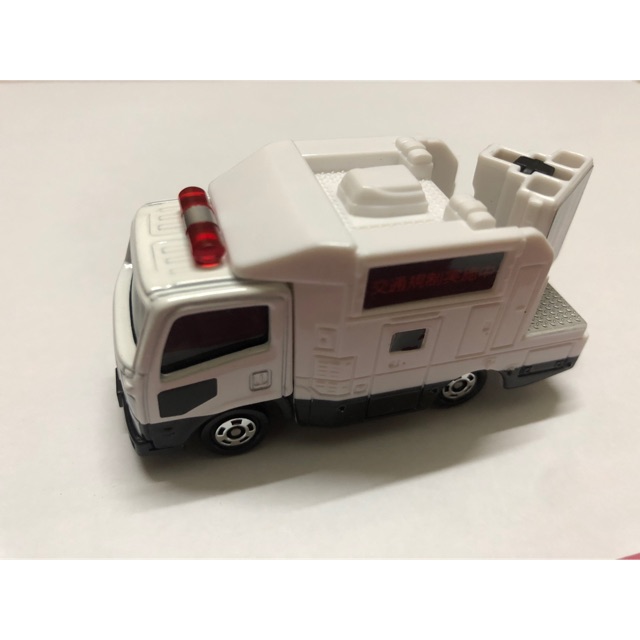 Xe mô hình Tomica Isuzu ELF