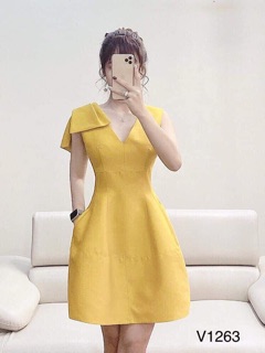 Váy xoè vàng nơ ở vai 1263