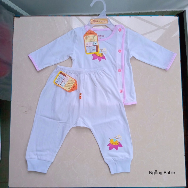 BỘ SƠ SINH DÀI TAY MÀU TRẮNG CÚC LỆCH VIỀN MÀU NHIỀU HOẠ TIẾT - VẢI COTTON 100% CAO CẤP, MỀM MẠI