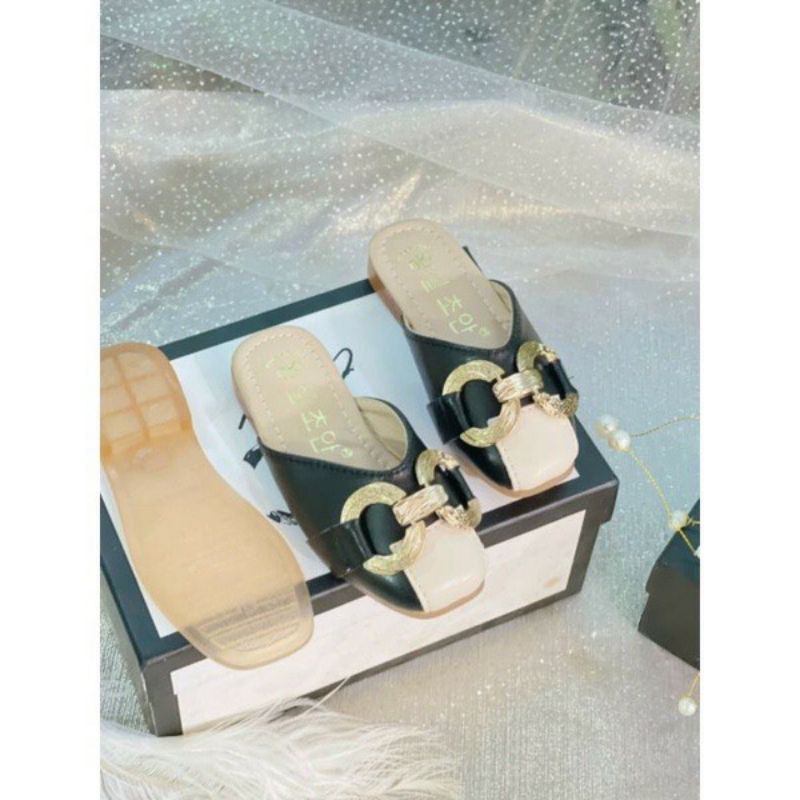 Giày sục bé gái khóa O-O đẹp da PU mềm đế chống trơn trượt cho bé gái