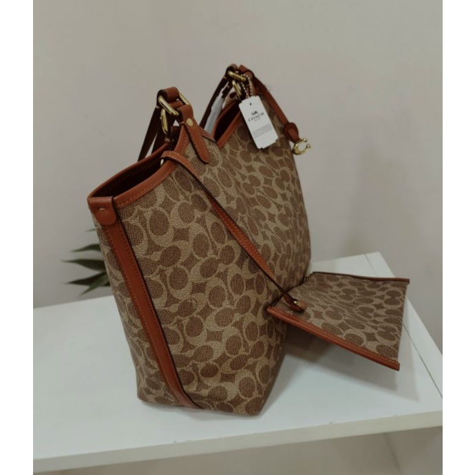 Túi C@ACH Day Tote da thật đẹp mê li