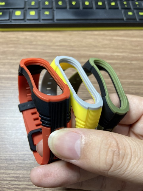 Dây đeo thay thế sporty chính hãng Mijobs cho Miband 3/4/5/6