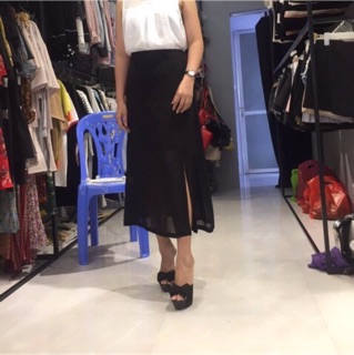 Chân váy Voan sẻ cạnh