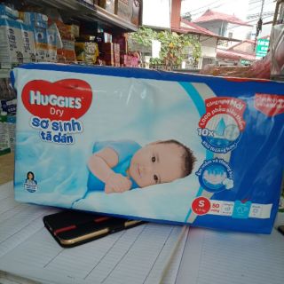 {Mẫu mới} Bỉm Huggies S56,XS72 miếng dành cho trẻ 4-8kg