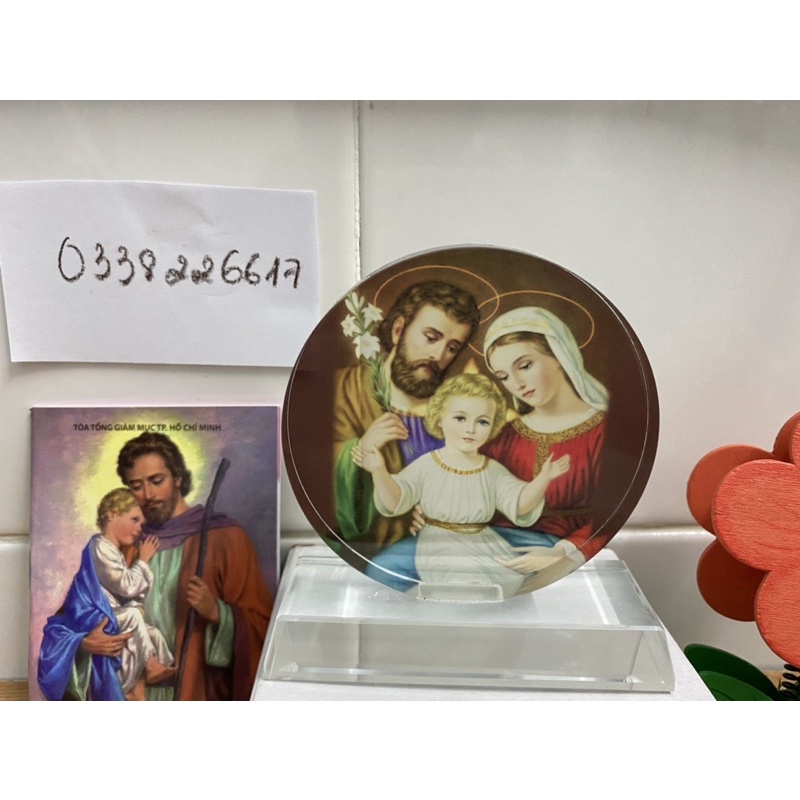 285. Pha lê gia đình thánh gia thất