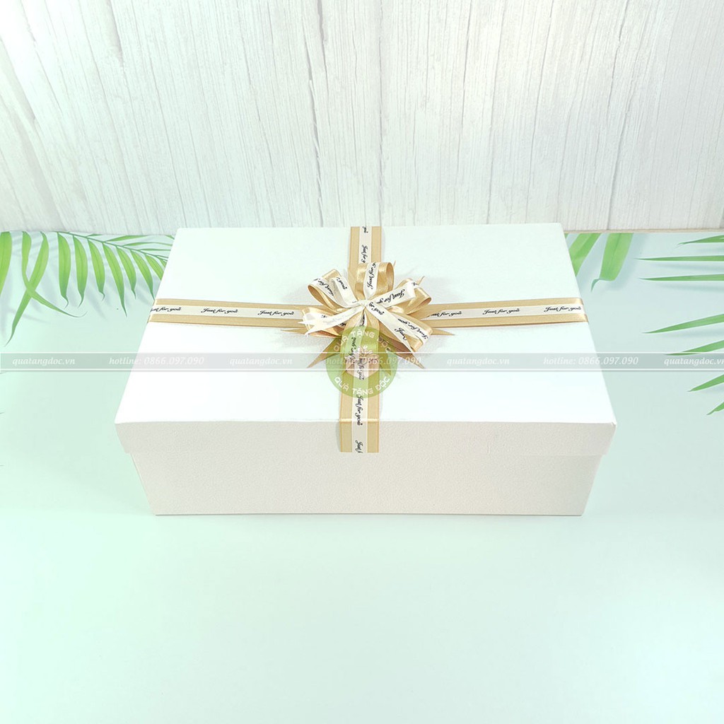 [Tặng thiệp + Giấy rơm] Hộp đựng quà lớn, hộp đựng quà tặng đẹp màu kem 30x20x10 - HQ03 | BigBuy360 - bigbuy360.vn