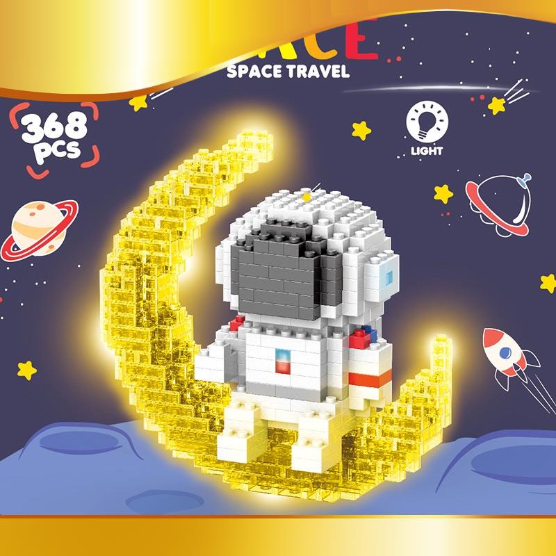 Bộ đồ chơi lắp ghép tạo hình nhà du hành vũ trụ dành cho trẻ em
