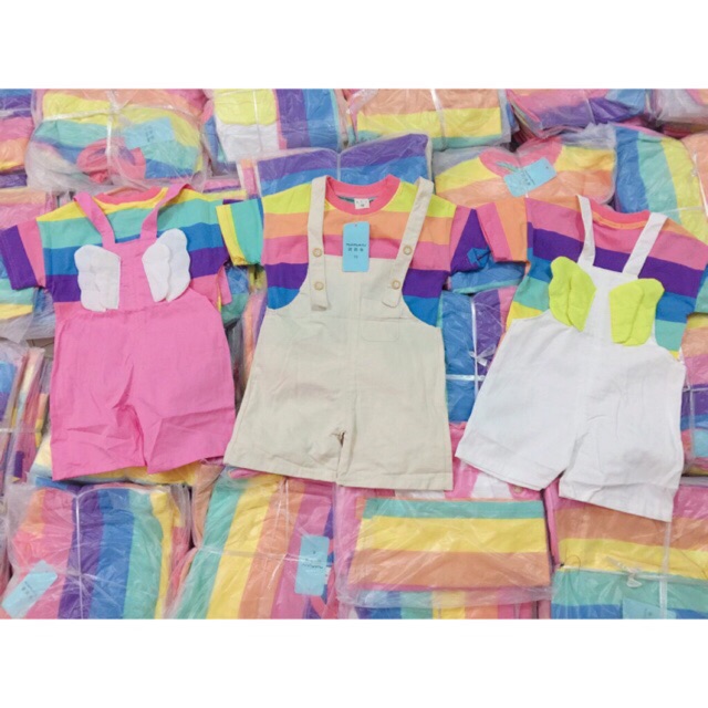 Set yếm cầu vồng cho bé