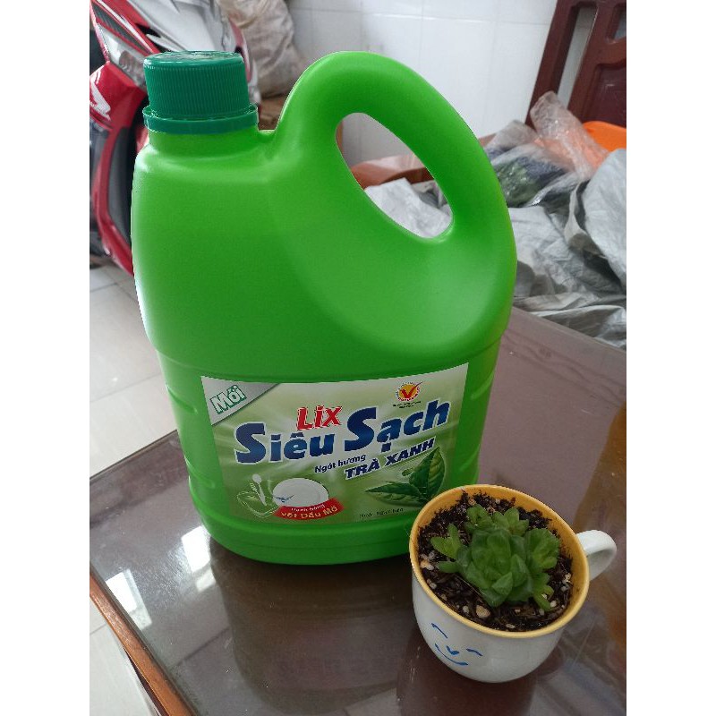 Nước rửa chén Lix siêu sạch trà xanh can 3.6kg