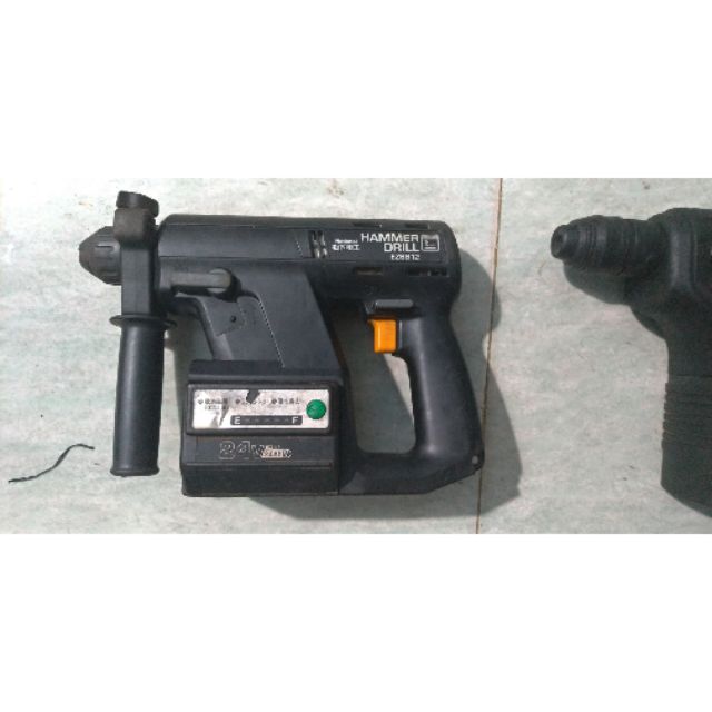 Bê tông National EZ6811 24v nội địa nhật
