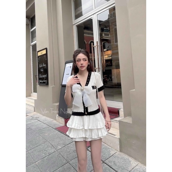 Áo len kèm nơ đính đá quảng châu siêu hót tay cộc | BigBuy360 - bigbuy360.vn