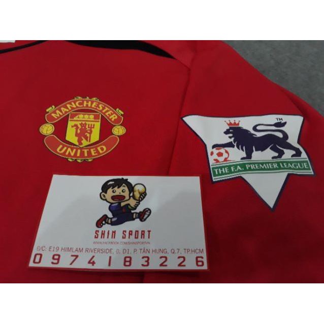 Áo đấu Manchester United 2002-2003. Hàng Retro nhập nguyên liệu trực tiếp tại Thái Lan. May tại xưởng may Việt Nam. 2021