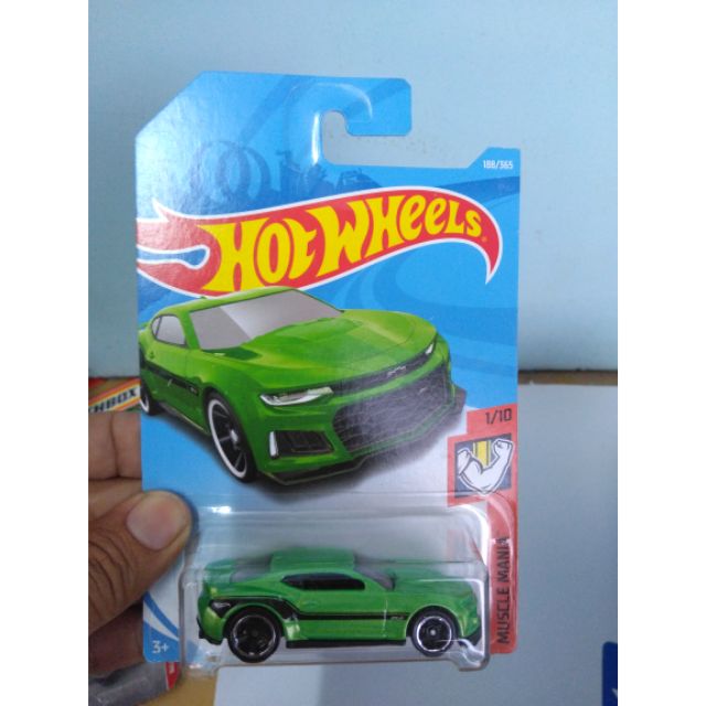 Xe Hotwheels 2017 Camaro ZL1