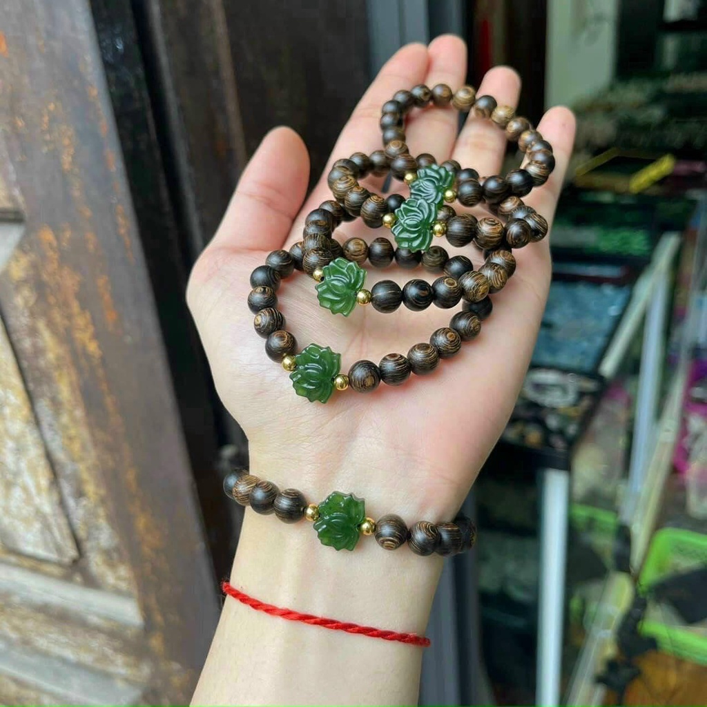 Vòng Trầm Hương Đơn Mix Hoa Sen Bích - Trầm Hương Sánh Chìm