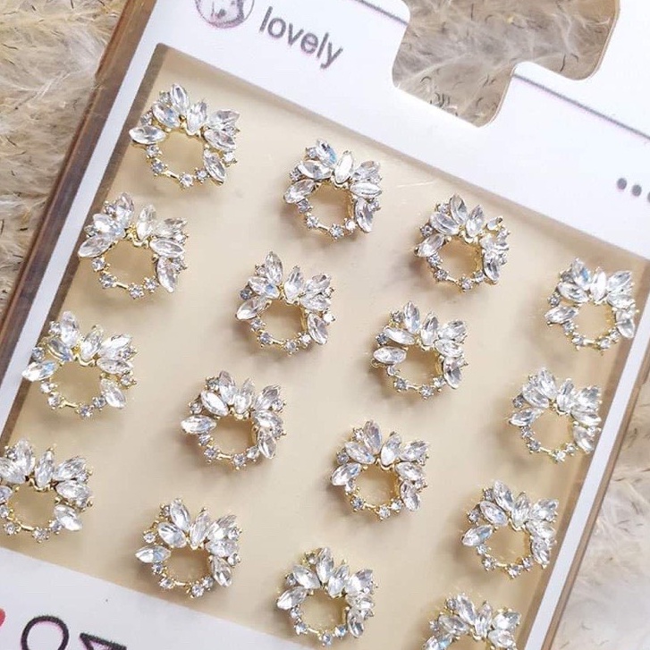 Charm bông đá cao cấp trang trí móng sang chảnh