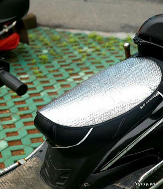 Phủ yên xe máy chống nóng