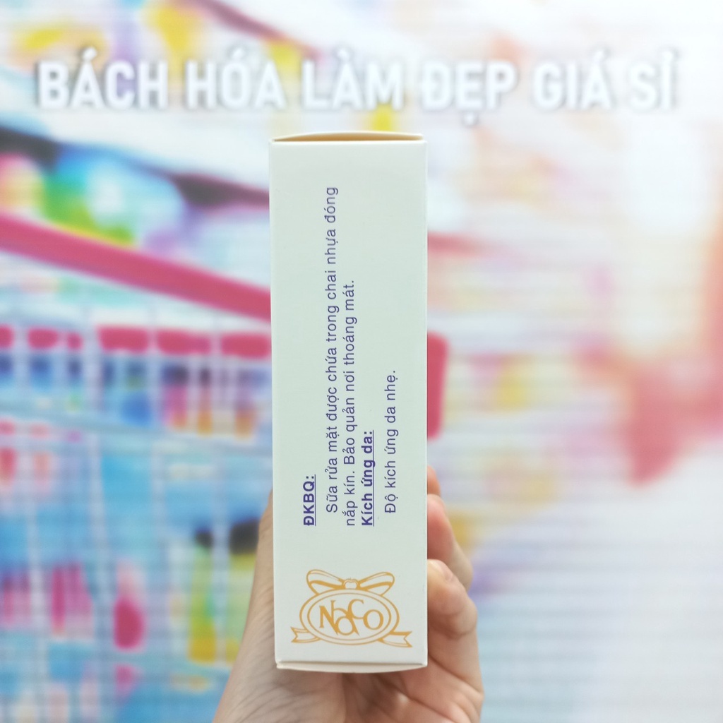 Sữa rửa mặt Naco Beauty Wash Cleansing Milk 180ml
