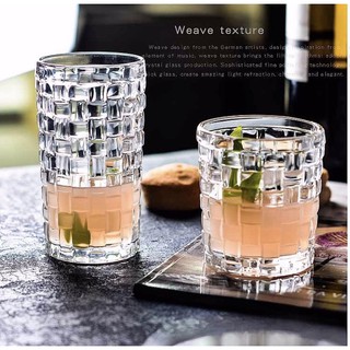 Ly thuỷ tinh hoạ tiết mây tre đan