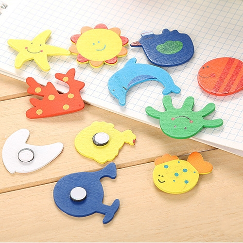 12 Miếng Nam Châm Dán Tủ Lạnh Bằng Gỗ Hình Thú Hoạt Hình Ngẫu Nhiên